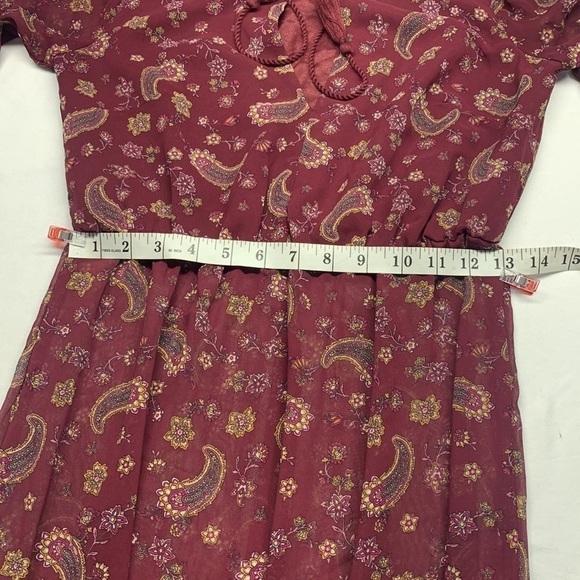 FOREVER 21 Floral Maxi Dress Tier Bottom Size Small Colour Burgundy - Picture 7 of 11